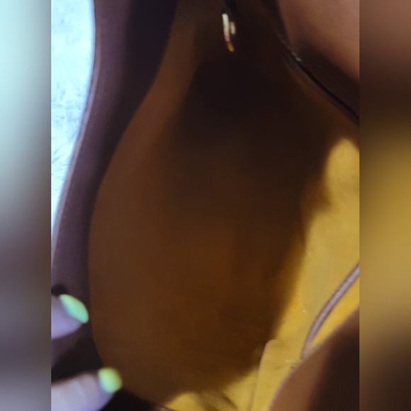 Authentic LV Monogram Musette GM Crossbody - Picture 10 of 16